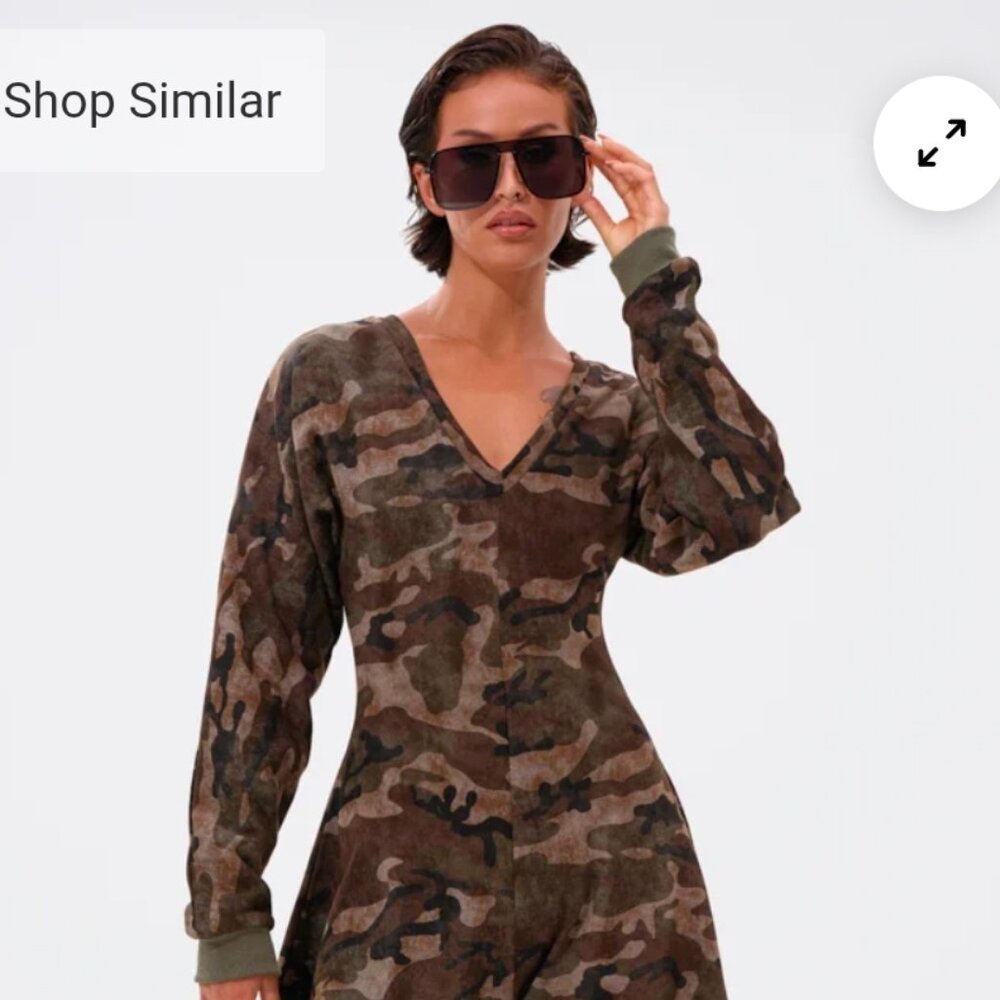 COMFY COZY SWEATSHIRT JUMPSUIT IN CAMO - S